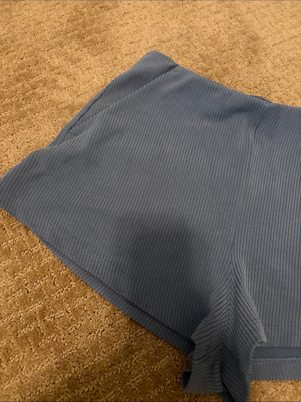Lululemon ribbed soft stream HR short - Picture 5 of 8